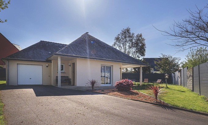 Landevant Villa | VILLA Bungalow, garden, Spa TERRE et MER confort+ Morbihan sud
