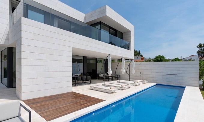 Starigrad Villa | Villa Calmissima 2 Starigrad with private pool and jacuzzi by the sea