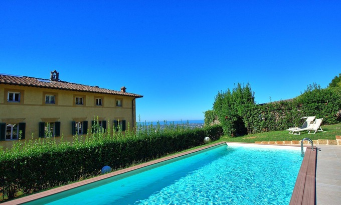 Santa Lucia Villa | Villa Camaiore - Luxury Villa Rental with swimming pool in Versilia, Tuscany