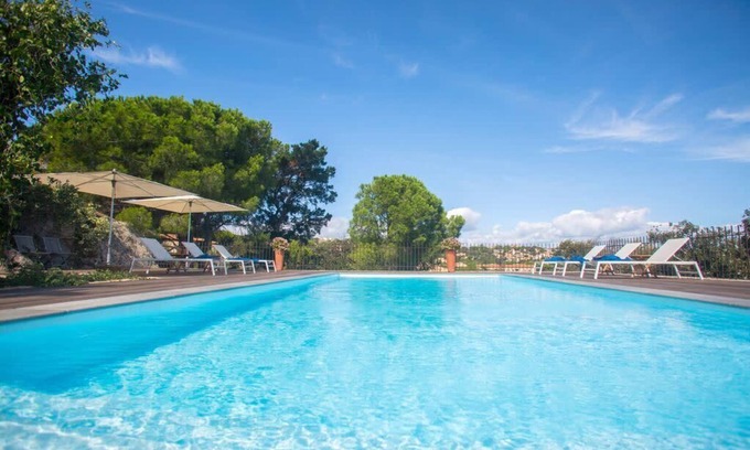 Calvi House | Villa campagne à Calvi piscine chauffée vue mer proche plage et centre