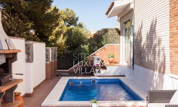 Les Roquetes Villa | Villa Carmen heated pool, 5 min. Sitges