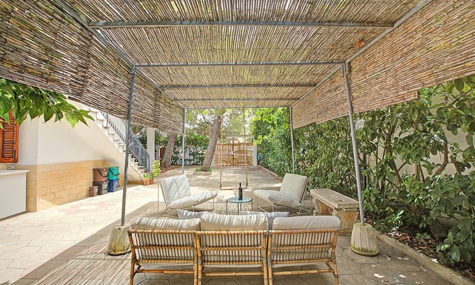 Giorgilorio Villa | Villa Carolina spacious with garden, Lecce, Italy