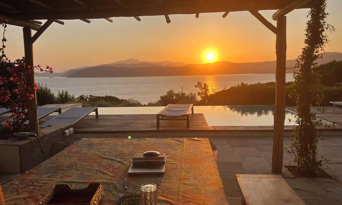 Capoliveri Villa | Villa Casapicci - Villa with a dreamlike view of the Golfo Stella