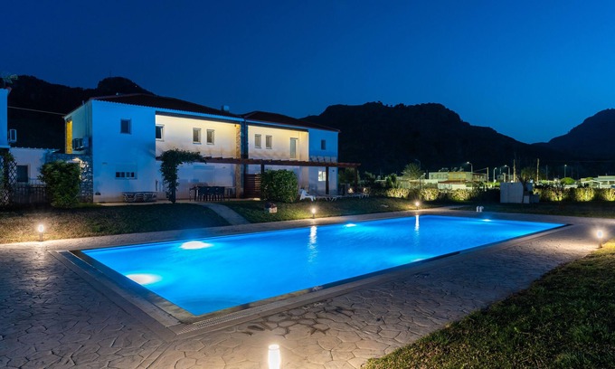 Kolymbia Villa | Villa Christalia. Cozy family Villa 300m from the beach with swimming pool.