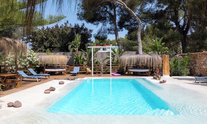 Santa Eulalia del Rio Villa | Villa Clara Ibiza with pool