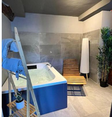 Blevio House | VILLA Como, Jacuzzi Spa and Private Pool