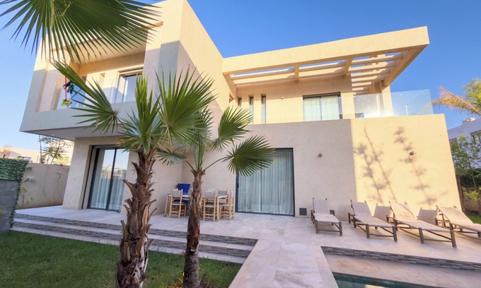 Tassoultante Villa | Villa Dar Azmar - luxury with private pool - Résidence Akenza