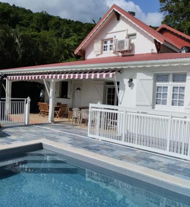 Riviere-Sens Villa | Villa de la Marina avec vue sur la mer et la montagne