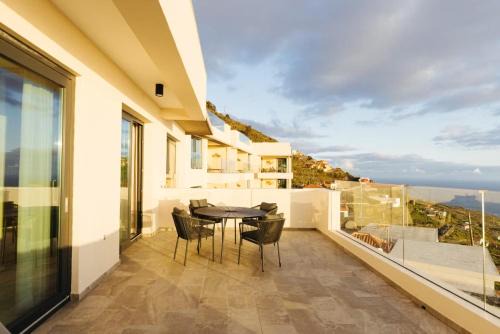 Las Indias Villa | Villa de lujo en La Palma con Vistas al Mar y Piscina