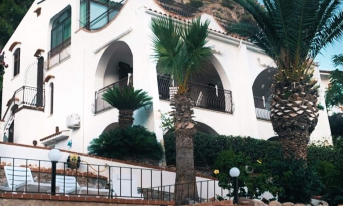 Capo Zafferano Apartment | Villa del Golfo Sea view apartment with shared swimming pool