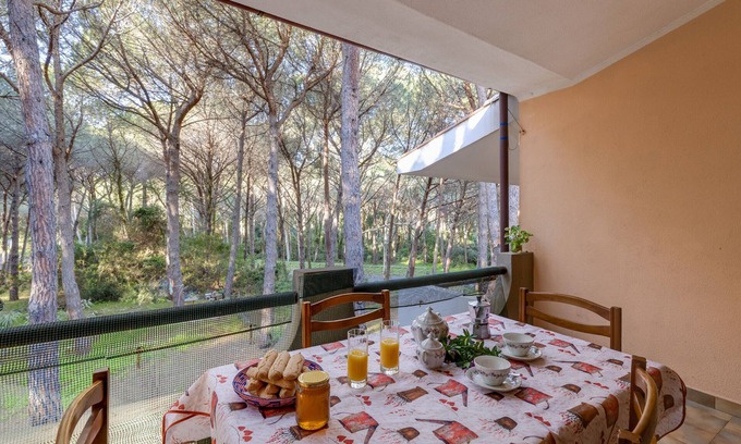 Narbolia Villa | "Villa del Maestro" with Garden, Balcony & Wi-Fi