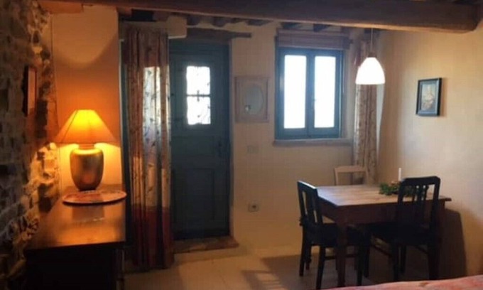 Rupoli Apartment | Villa del Monte - cosy apartment 1-2 pers. with garden - authentic italian life