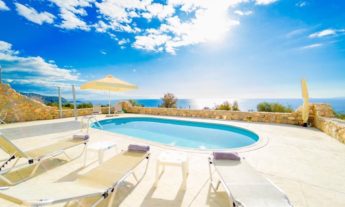 Lefktron Villa | Villa Dioni Thio - Two Bedroom Villa, Sleeps 5