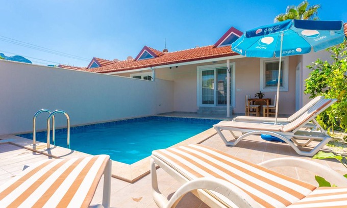 Dalyan City Center Villa | Villa Duman 1: Private Pool, A/C, WiFi, Car Not Required
