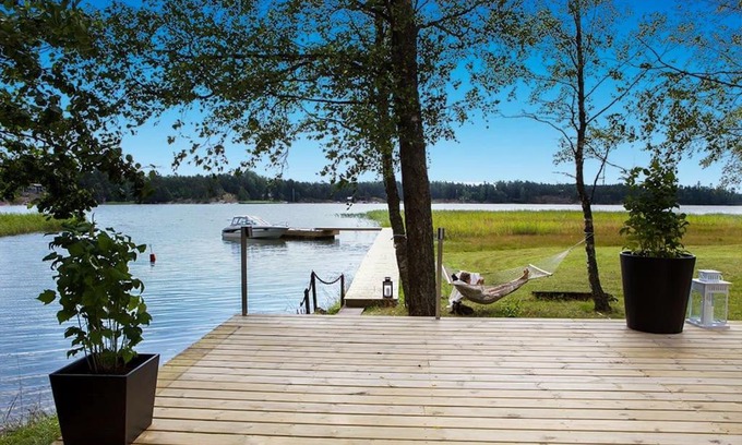 Kirkkonummi Villa | Villa Dyyni - South Facing - Seafront - Jacuzzi