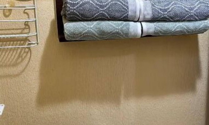 La Paz Villa | Villa Encanto: Cozy House in Residential Area