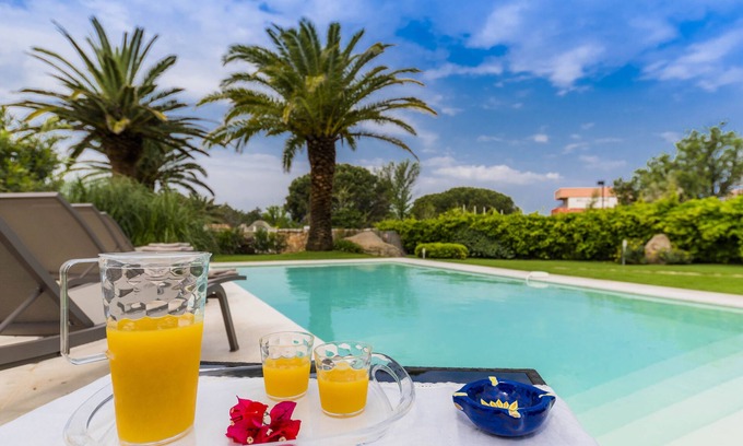 Baja Sardinia Villa | Villa Eva Baia Sardinia Wonderful Garden with Private Pool