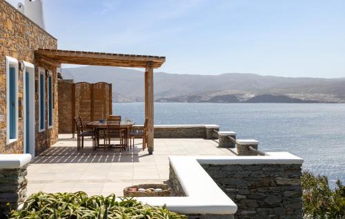 Kithnos House | Villa Fani for 4 guests