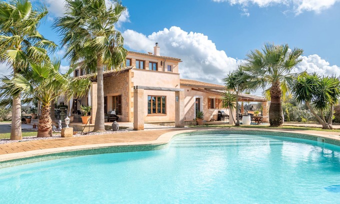 Buger Villa | Villa 'Finca Aria - Wonderful' with Mountain View, Private Pool and Wi-Fi