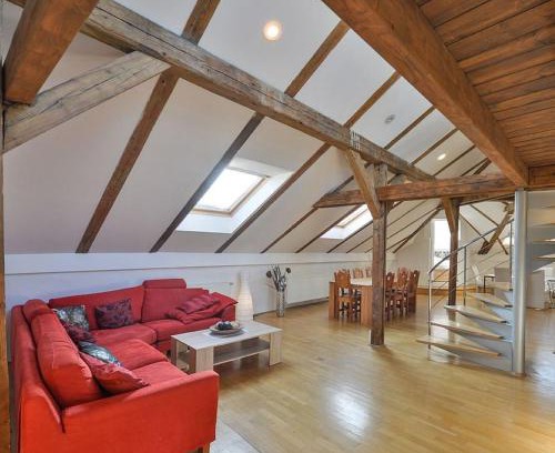 Hanspaulka House | Villa Flokea Nero