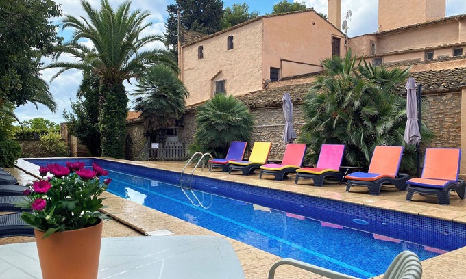 Vilanova I la Geltru Villa | Villa for up to 40 people. Ideal for company retreats and family reunions