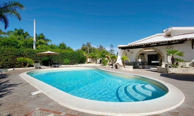 Fontane Bianche Villa | VILLA FRANCESCA