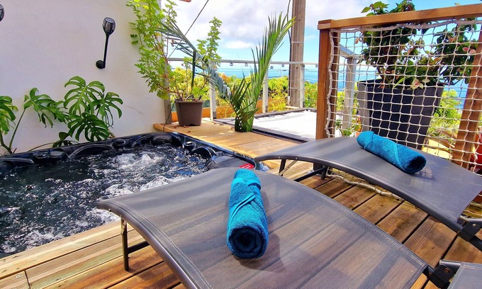 Saint-Leu Villa | Villa Géranium, 6-seater hot tub , Saint-Leu