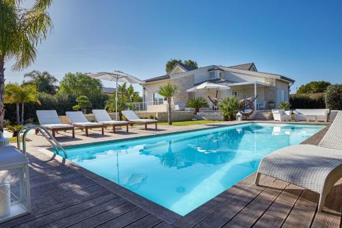 Pozzallo Villa | Villa Giame - Heated Pool, Beach at 350m