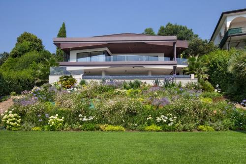 Solarolo Villa | Villa Grace with Pool on the Lake