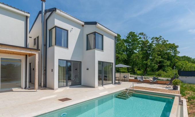 Fuskulin Villa | Villa Green Zebra nearby Porec – Crovillas GmbH