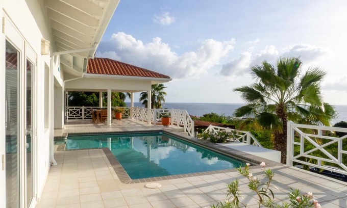 St. Marie Villa | Villa Happy View