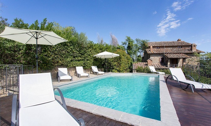 Cortona Old Town Villa | Villa in Cortona with 4 bedrooms sleeps 8