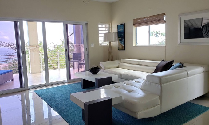 Estate Elizabeth Apartment | Villa Indigo 1br Apartment Within an exclusive private, gated community