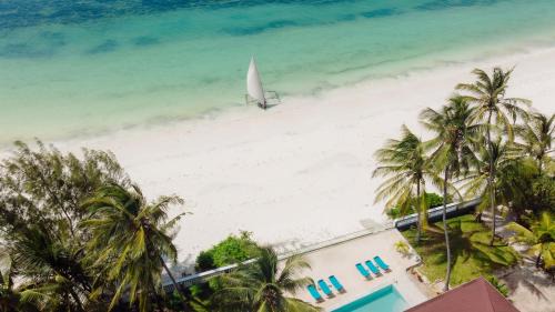Bwejuu Villa | Villa Jasmine - Ocean Front