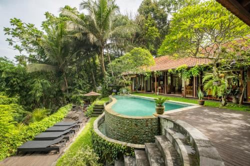 Kutuh Kaja Villa | Villa Kayu Ubud by OriVista