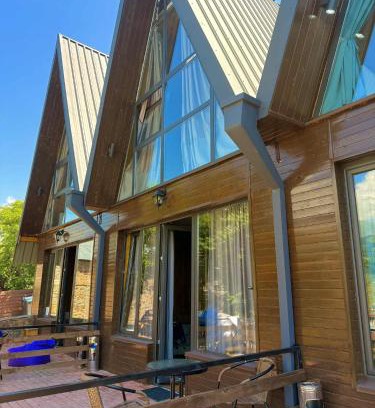 Gergeti House | Villa Kazbegi & Cottages