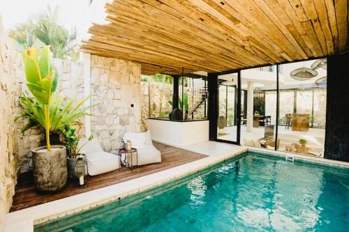 Drupadi Villa | Villa KHAYA Seminyak Stylish 2-Bedroom Villa Just 900m from the Beach