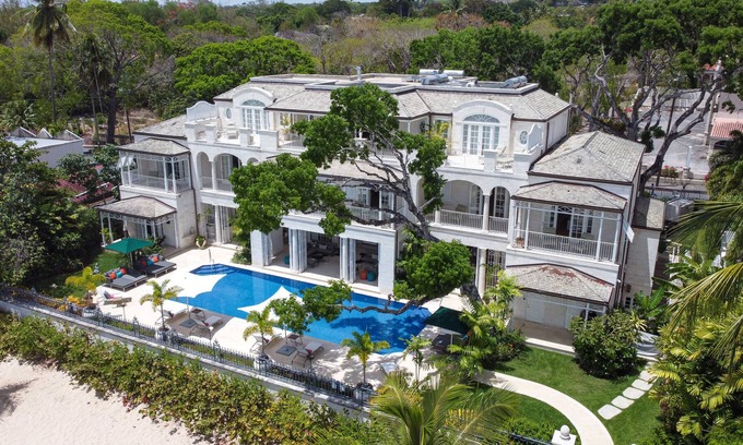 Old Trees Bay Villa | Villa Kiko in Saint James by Personal Villas - Gorgeous Oversized Swimming Pool