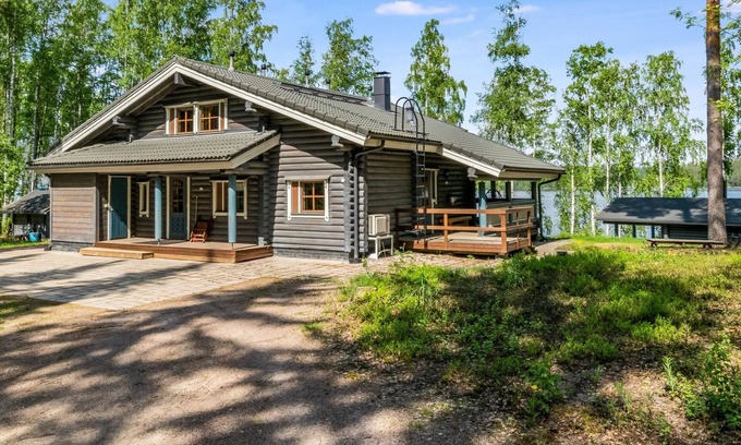 Tiainen House | Villa Kotikoivu by Interhome
