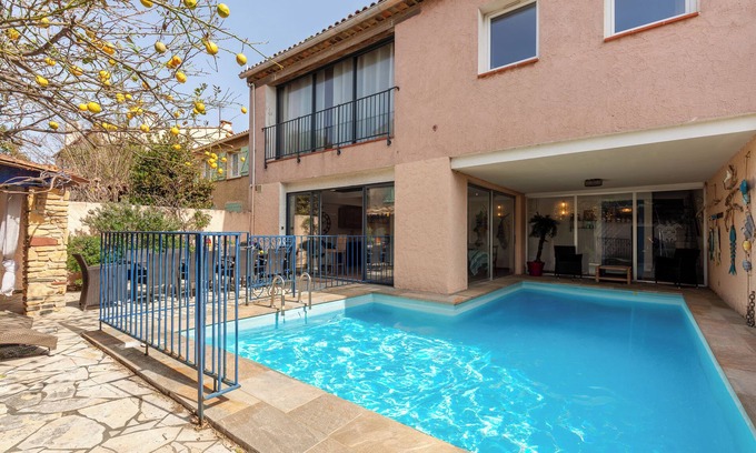 Le Brusc House | Villa 'L'acanthe' with Private Pool, Private Terrace, and Wi-Fi