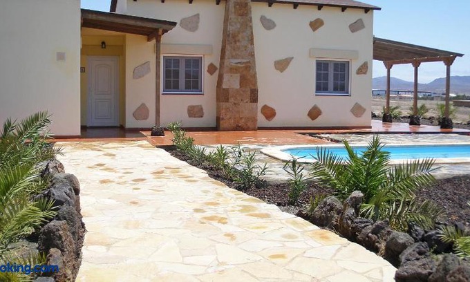 Tuineje Villa | Villa La Fuentita 3