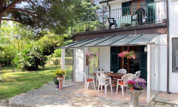 Torrazza House | Villa La Vigna (TAZ175) by Interhome
