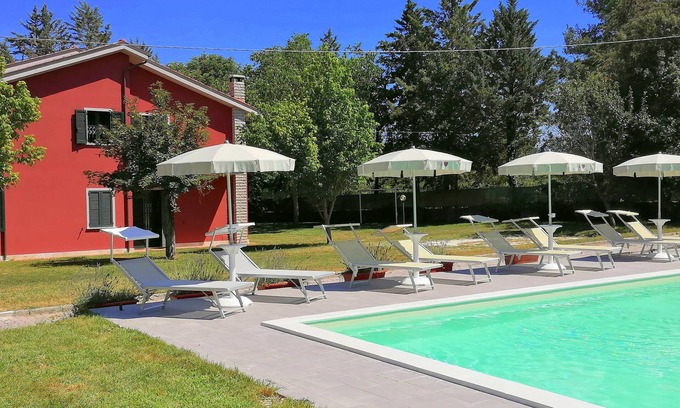Cagli House | Villa Laura with private pool, a comfy country house near Acqualagna
