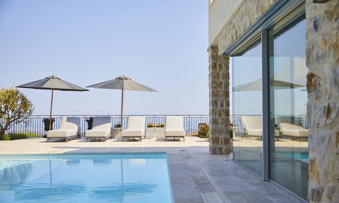 Tourrettes-sur-Loup Villa | Villa Laurelis - 5*+ Luxury Provencal Villa