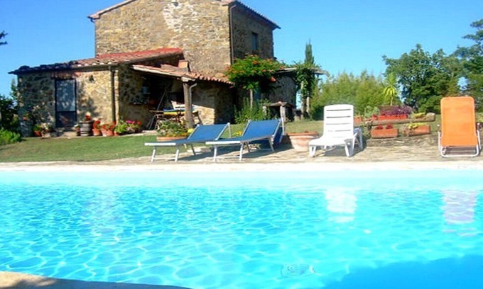 Sorano House | Villa Lavanda A: A welcoming two-story age-old farm house surrounded by the greenery.