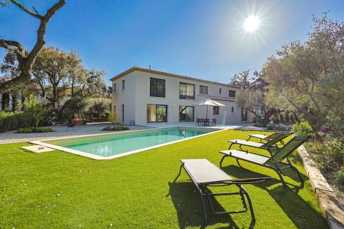 Plan-de-la-Tour Villa | Villa les prés