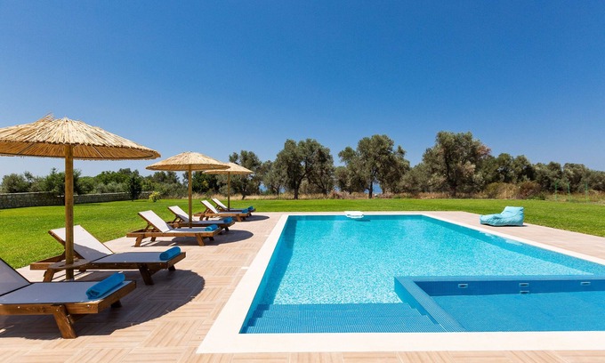 Kapsaliana Villa | Villa Litinas - A 2,500sqm Escape Amid Olive Groves
