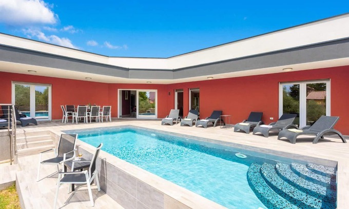 Krnica Villa | Villa LM with Private Pool, A/C, BBQ, WiFi