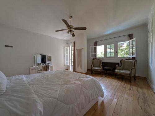 Taqseem Laselky House | Villa Maadi 35 -R 206 - Pool View Master Room
