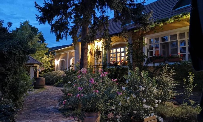 Revfulop House | Villa-Magdi Vendégház